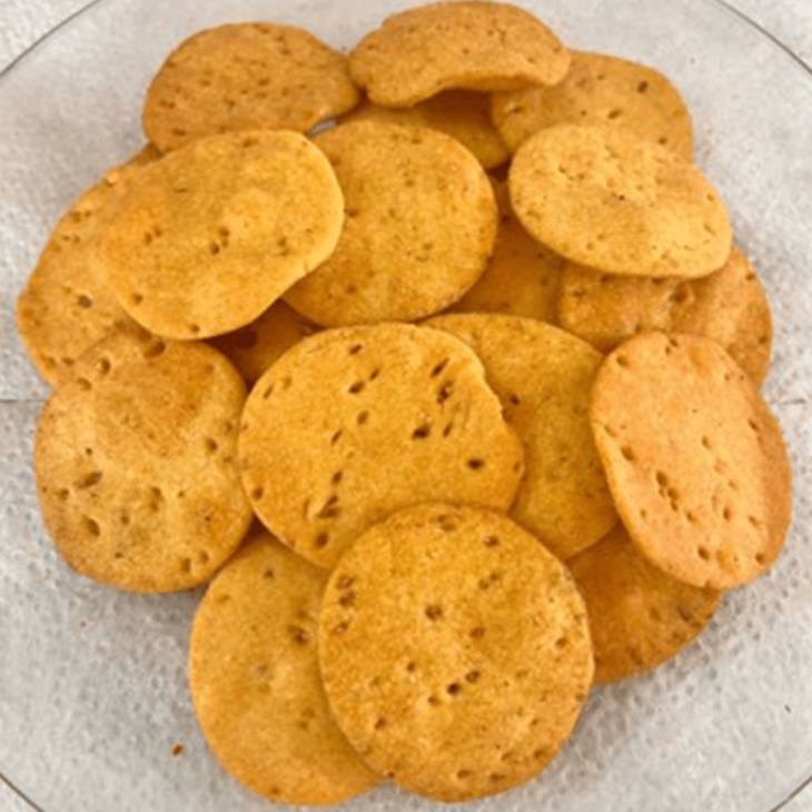Baked Methi Mathri