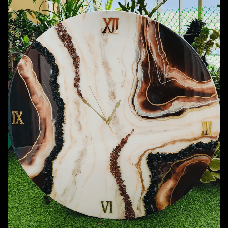 Geode Resin Clock Brown