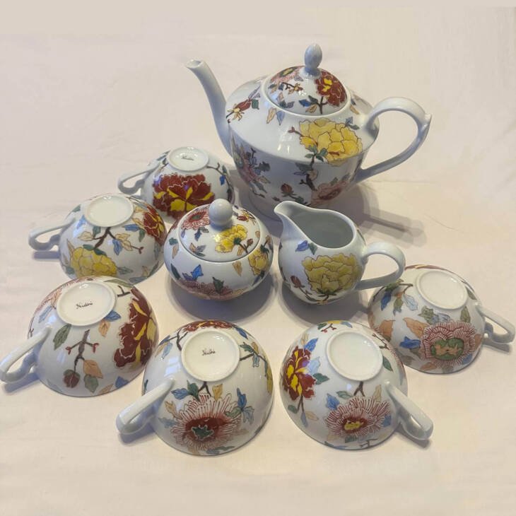 Porcelain Hand Painted Tea Set
