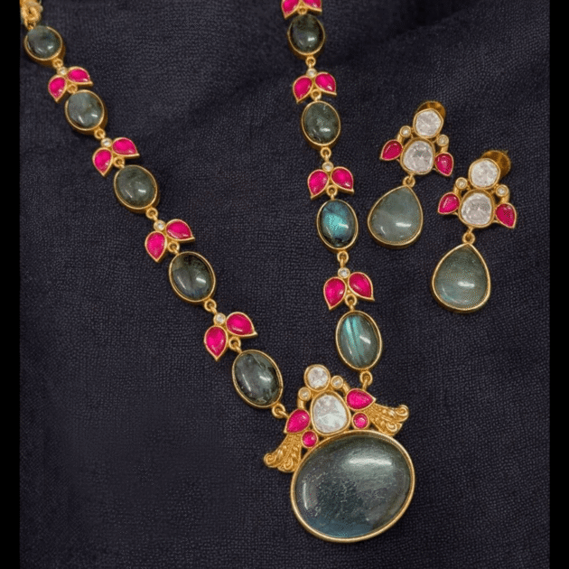 Urban Ethnic Set
